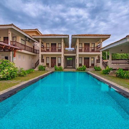 Guru Beach Resort Tangalle Buitenkant foto