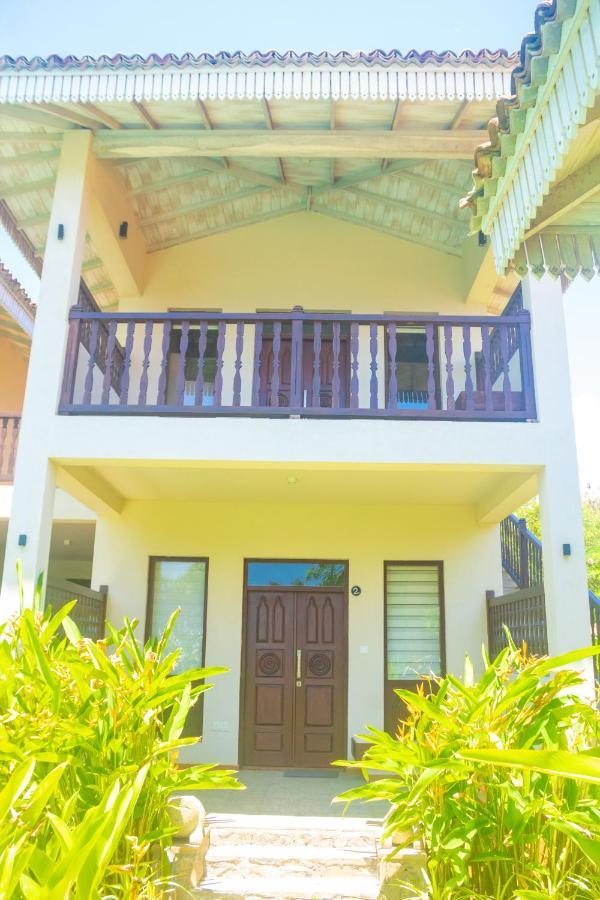 Guru Beach Resort Tangalle Buitenkant foto