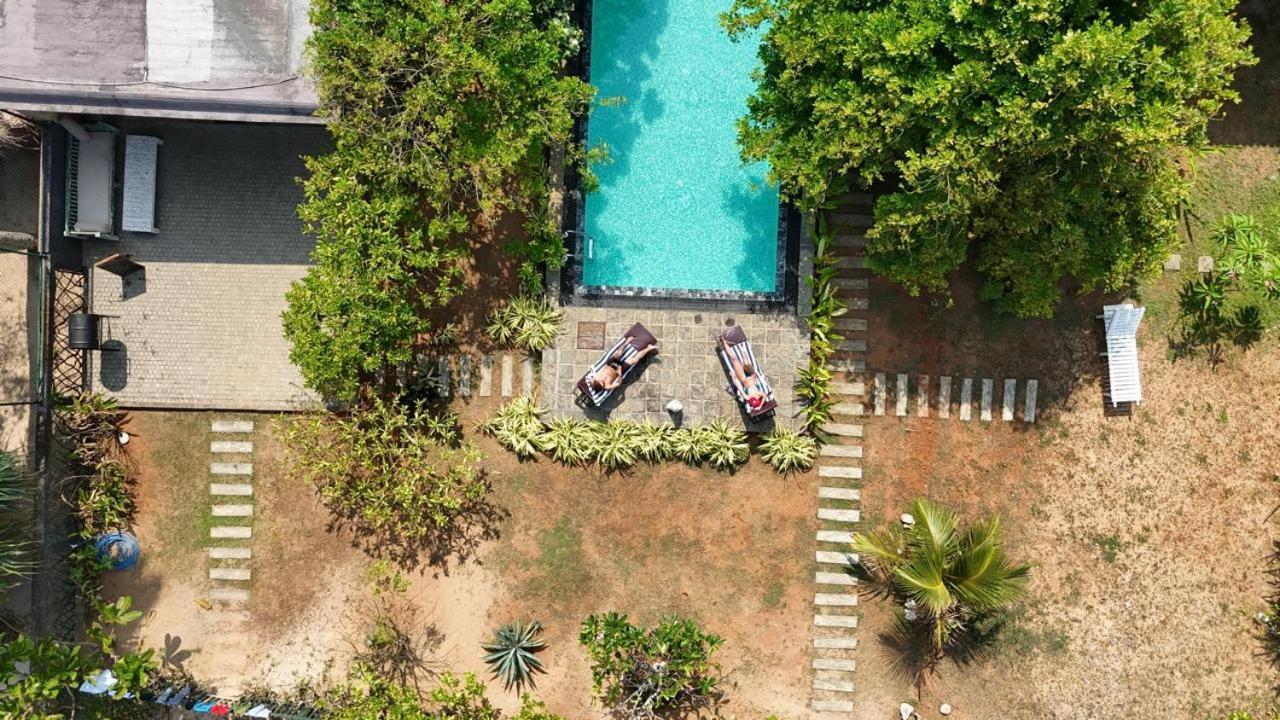 Guru Beach Resort Tangalle Buitenkant foto
