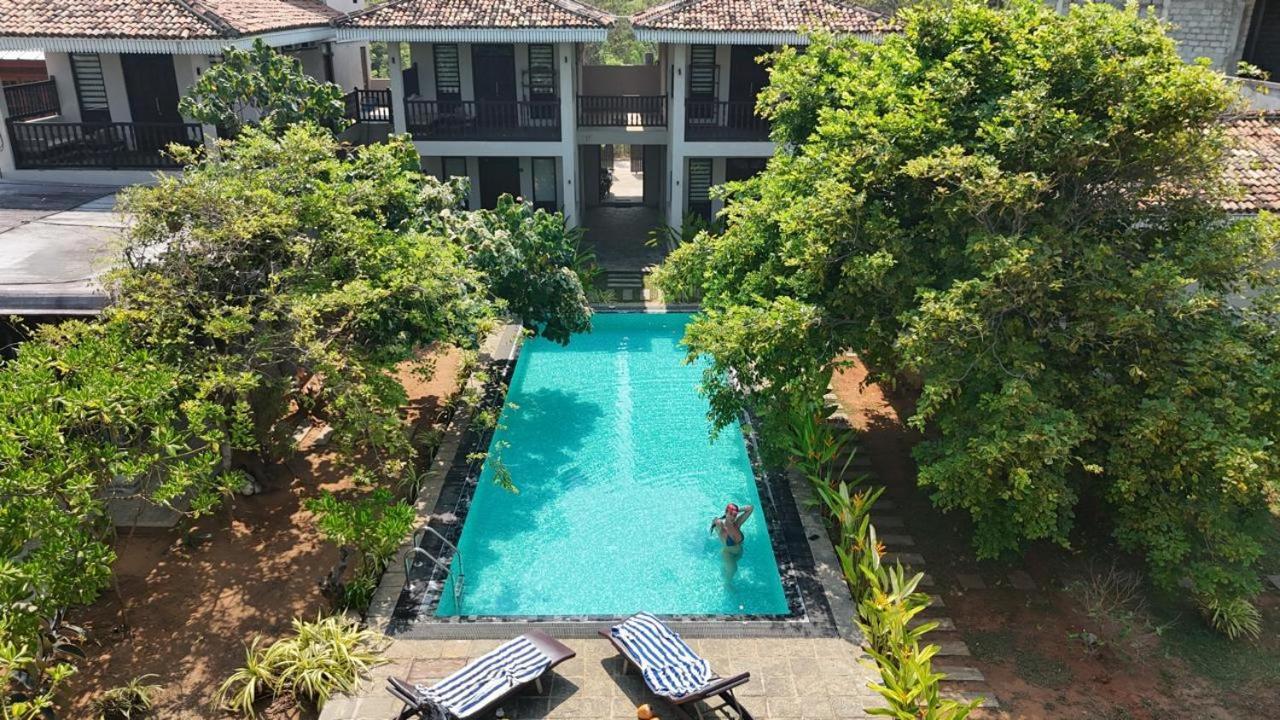 Guru Beach Resort Tangalle Buitenkant foto